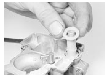 Fuel and exhaust systems - carburettor models