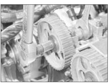 DOHC (16-valve) engine