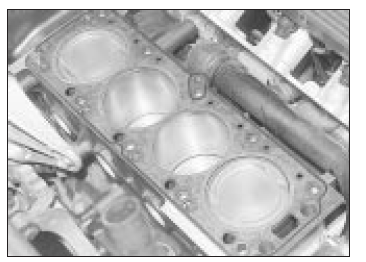 DOHC (16-valve) engine