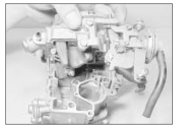 Fuel and exhaust systems - carburettor models