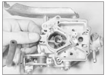 Fuel and exhaust systems - carburettor models